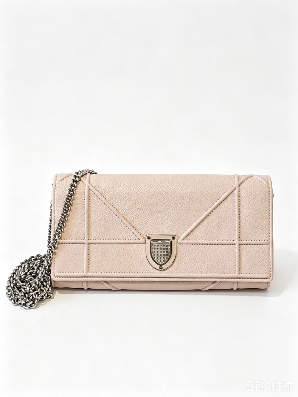 CHRISTIAN DIOR Lambskin Diorama Croisiere Chain Wallet